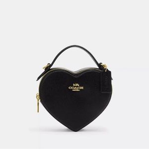 NEW Coach Heart Crossbody Bag in Crossgrain Leather Black CE652